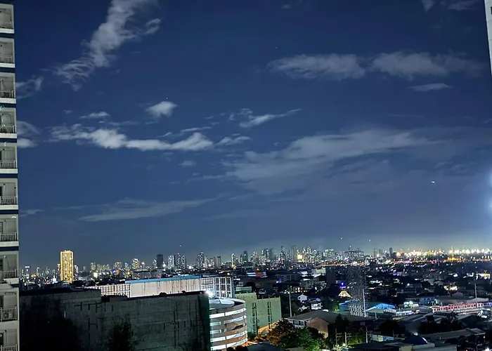 Staycation Big Sm North Grass Residences 2 Bed * Manila